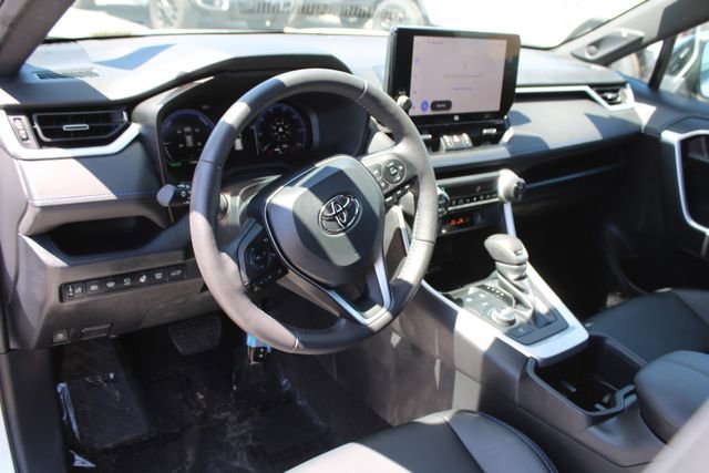 Used 2023 Toyota RAV4 XSE image 15