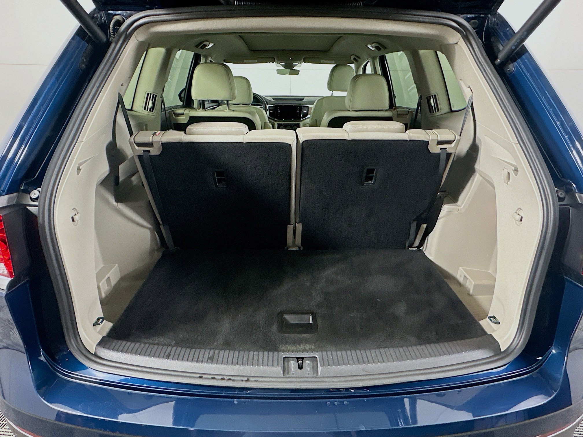 Used 2022 Volkswagen Atlas SEL image 30