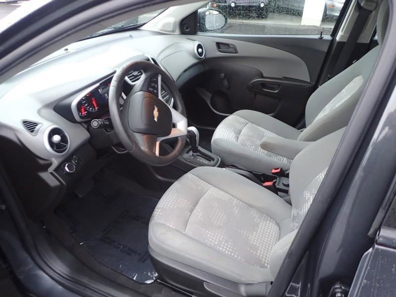 Used 2018 Chevrolet Sonic LS FWD image 9