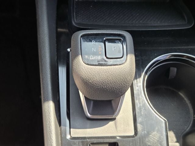 Used 2023 Nissan Rogue SV FWD image 15