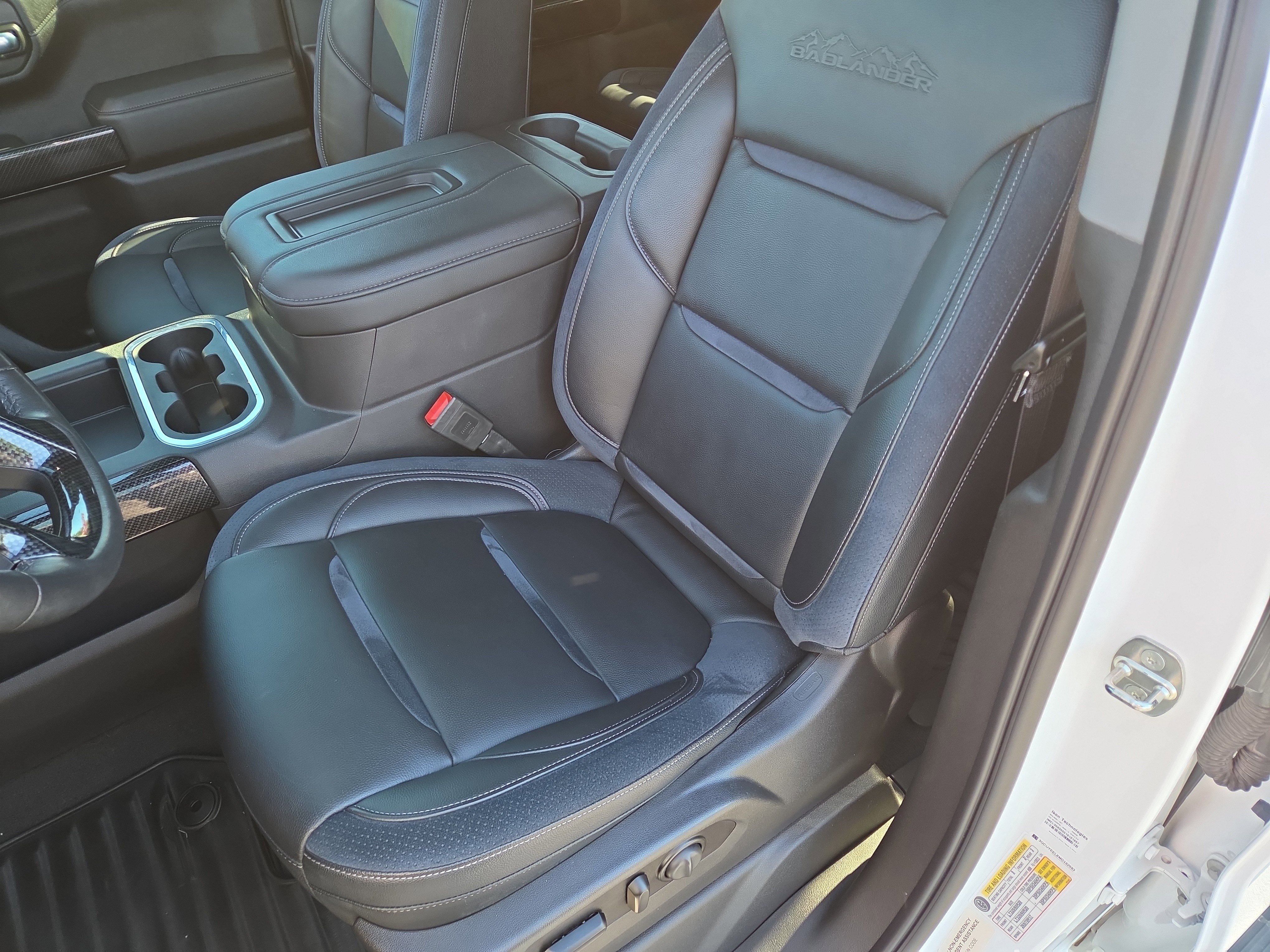 Used 2021 Chevrolet Silverado 1500 RST w/ Convenience Package II AWD/4WD image 13