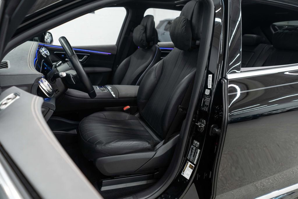 Used 2023 Mercedes-Benz EQS 580 4MATIC SUV w/ Exclusive Trim Package image 8