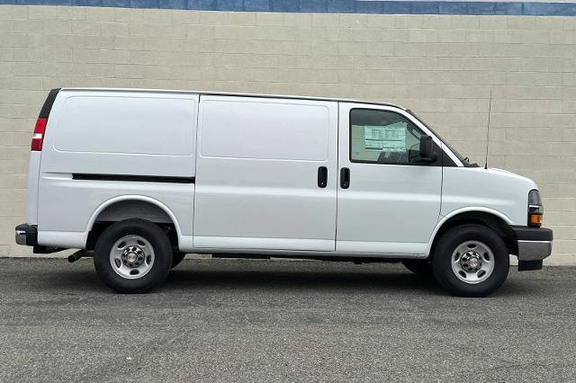 New 2026 Chevrolet Express 2500 w/ Driver Convenience Package RWD image 3