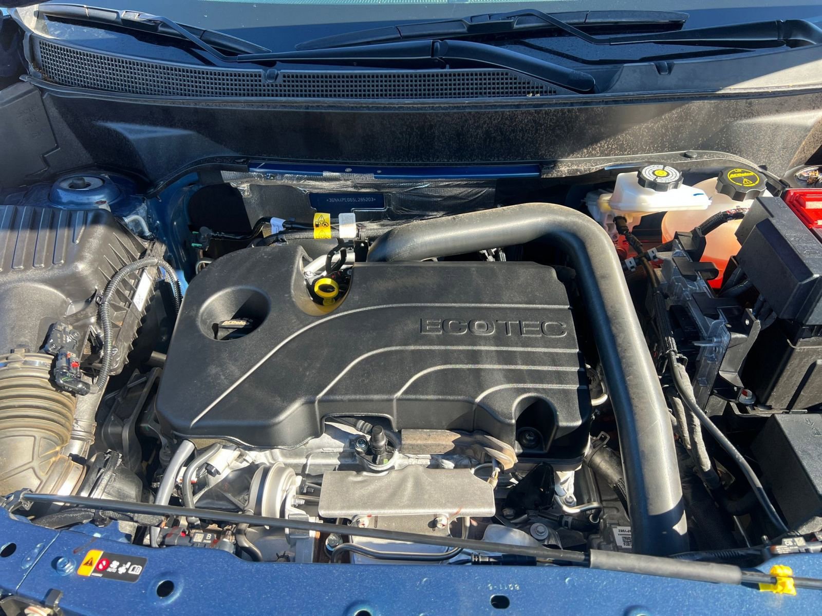 Used 2025 Chevrolet Equinox LT image 32