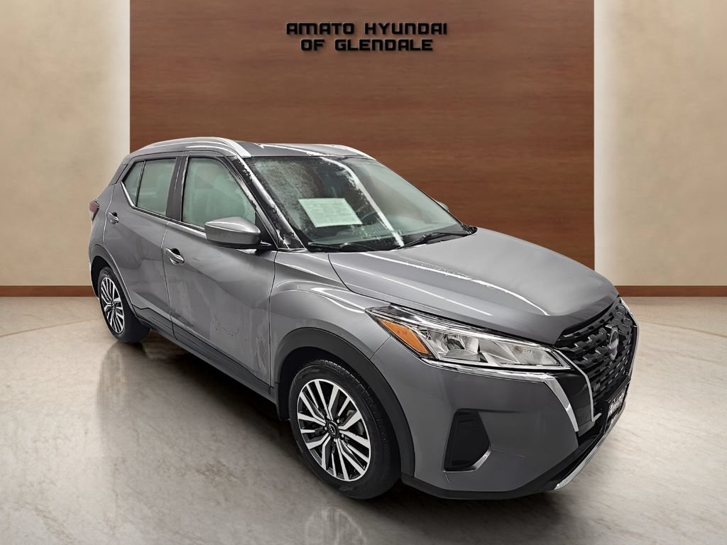 Used 2024 Nissan Kicks SV FWD image 8
