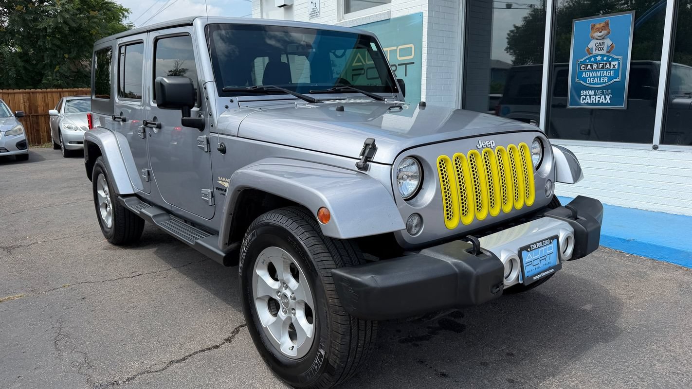 Used 2015 Jeep Wrangler Unlimited Sahara w/ Connectivity Group