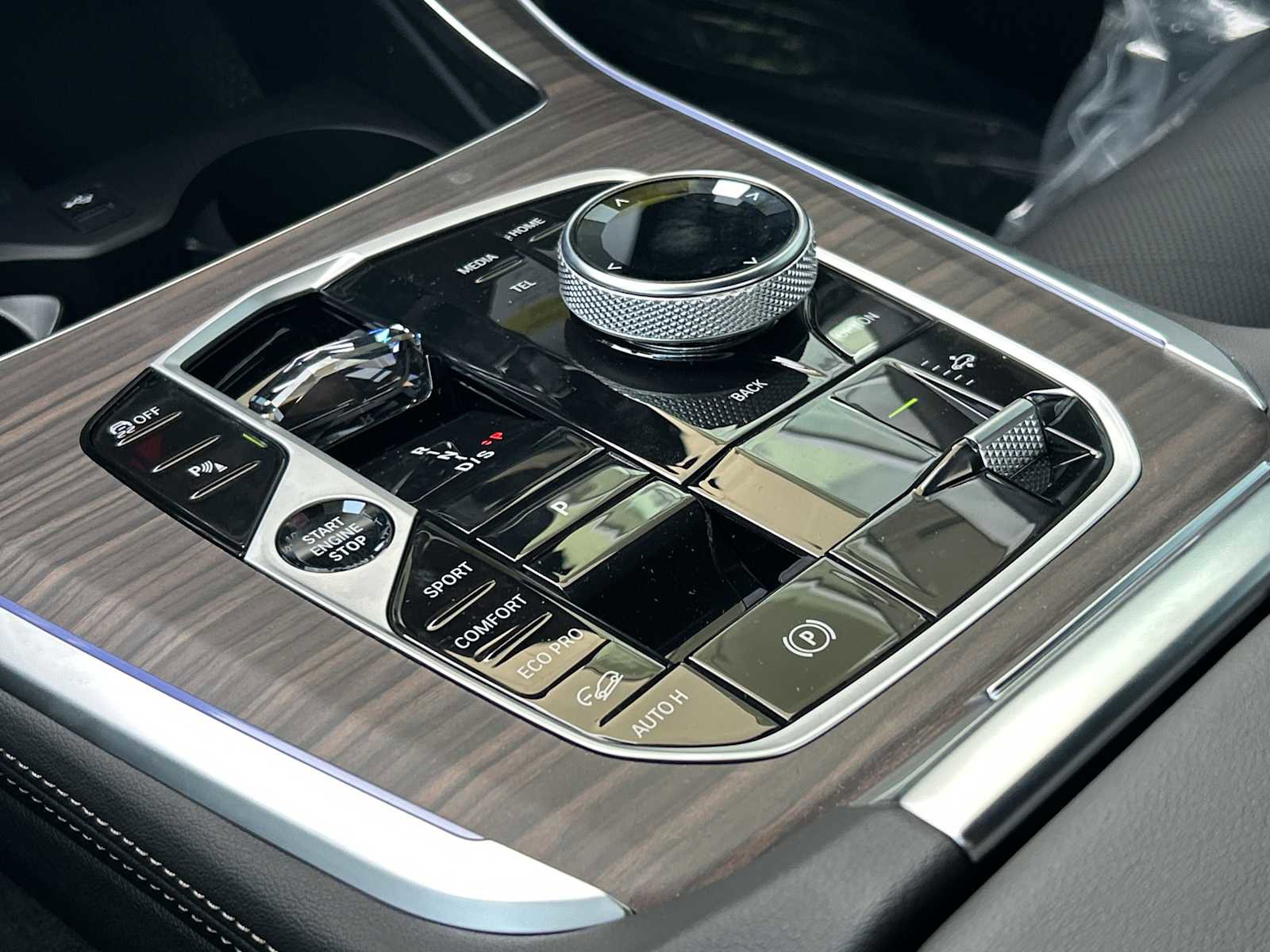 New 2026 BMW X5 xDrive40i w/ Executive Package image 20