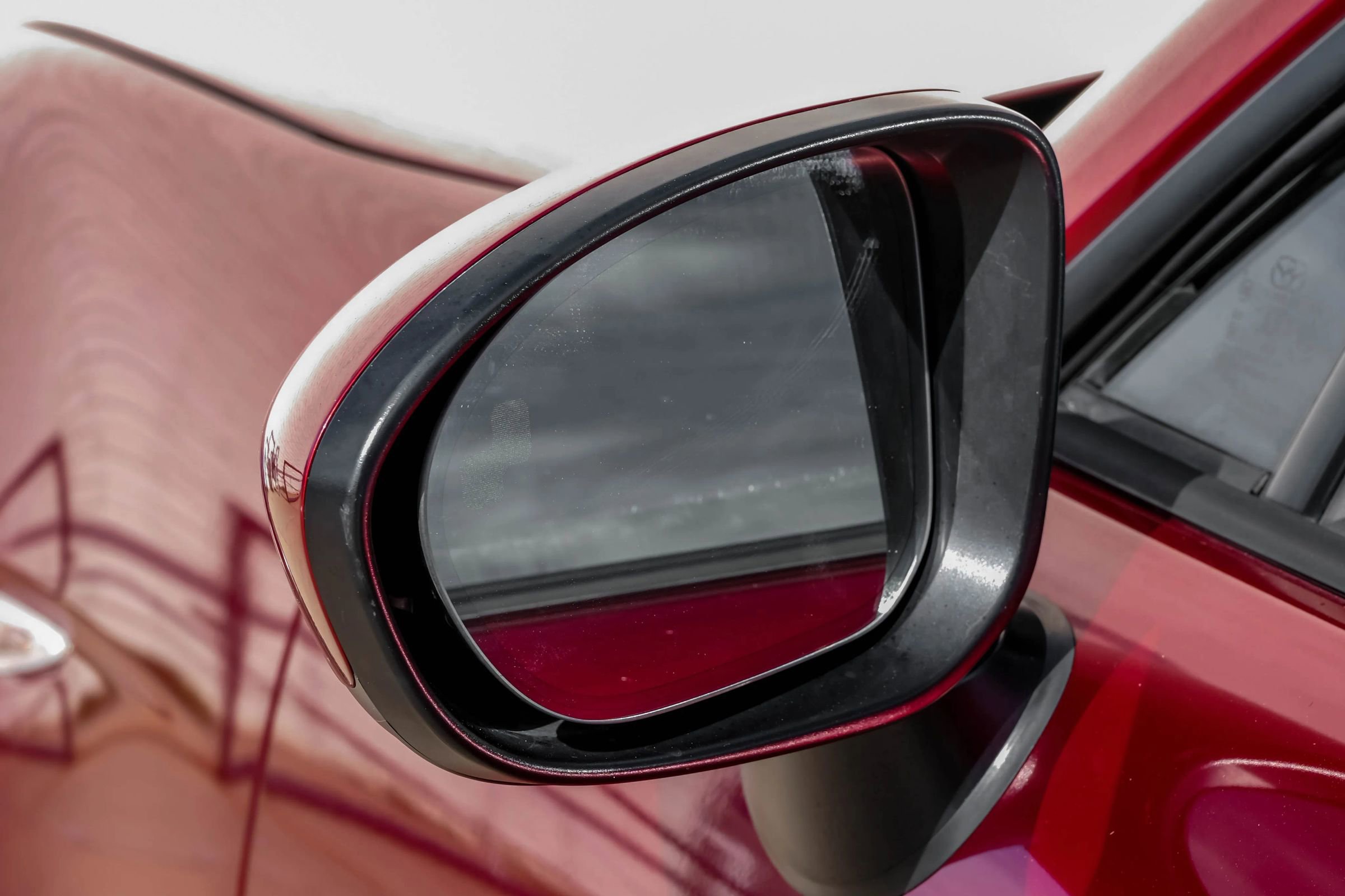 Used 2019 MAZDA MX-5 Miata RF Grand Touring image 35