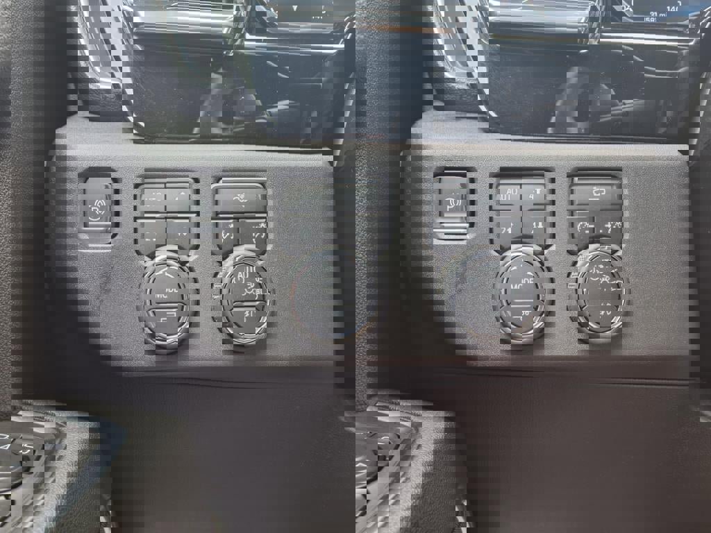 Used 2023 Chevrolet Silverado 1500 LT Trail Boss w/ Protection Package image 20