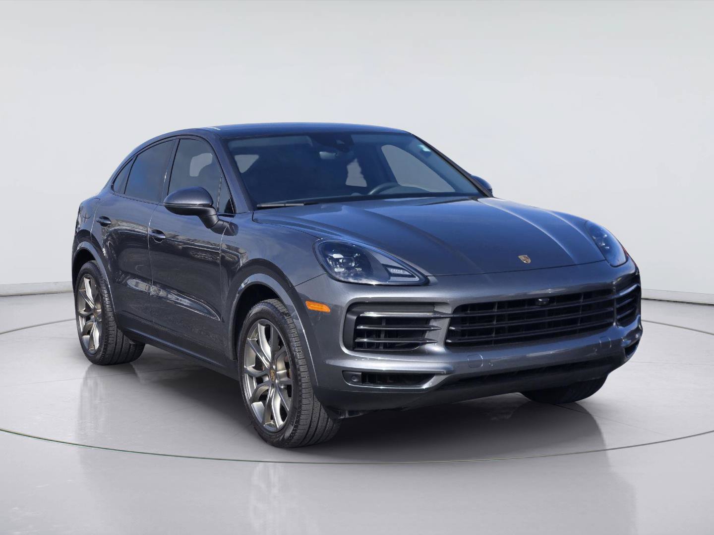 Used 2022 Porsche Cayenne Platinum Edition AWD/4WD image 3