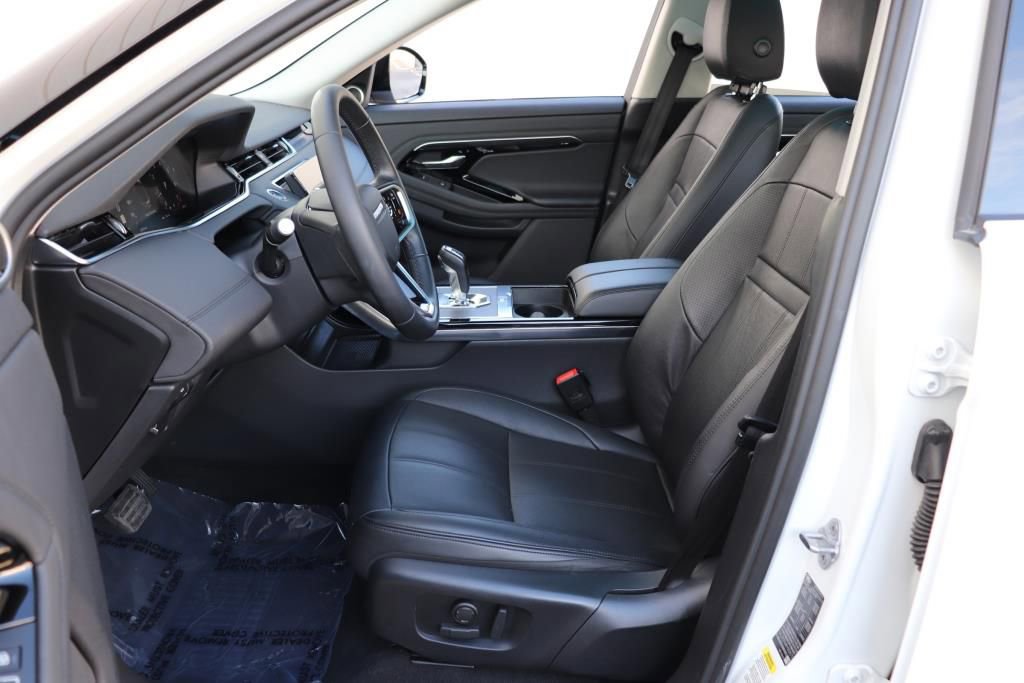 Used 2023 Land Rover Range Rover Evoque SE image 17