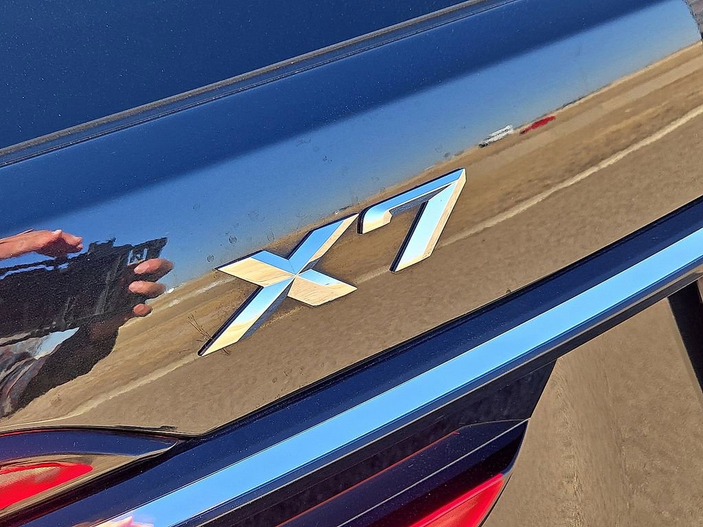 Used 2023 BMW X7 xDrive40i AWD/4WD image 11
