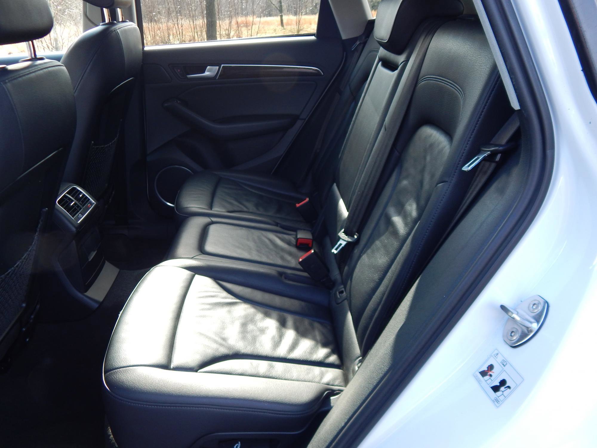 Used 2017 Audi Q5 2.0T Premium Plus w/ Technology Package image 14