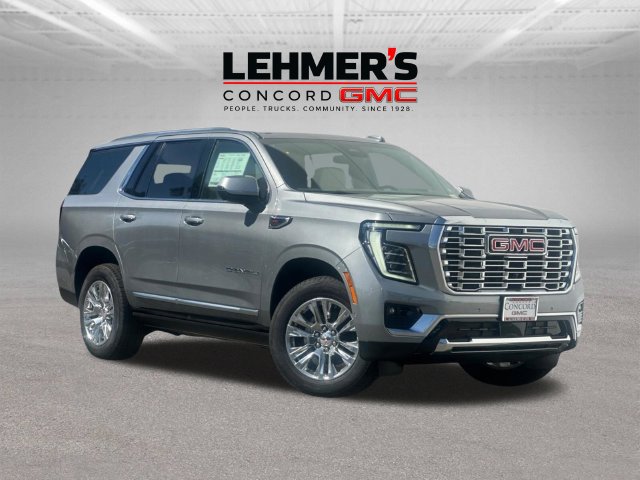 New 2026 GMC Yukon Denali w/ Sun & Power Step Package