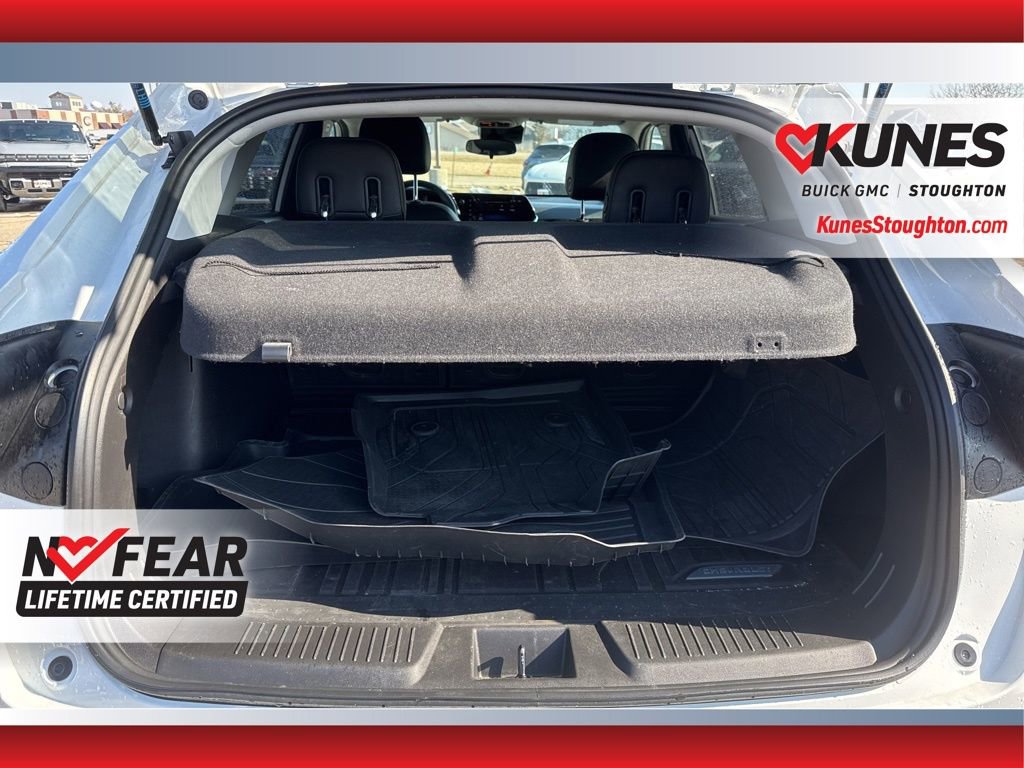 Used 2024 Chevrolet Trax ACTIV w/ Driver Confidence Package image 43