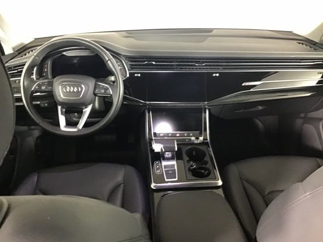 Used 2023 Audi Q7 2.0T Premium w/ Convenience Package image 14