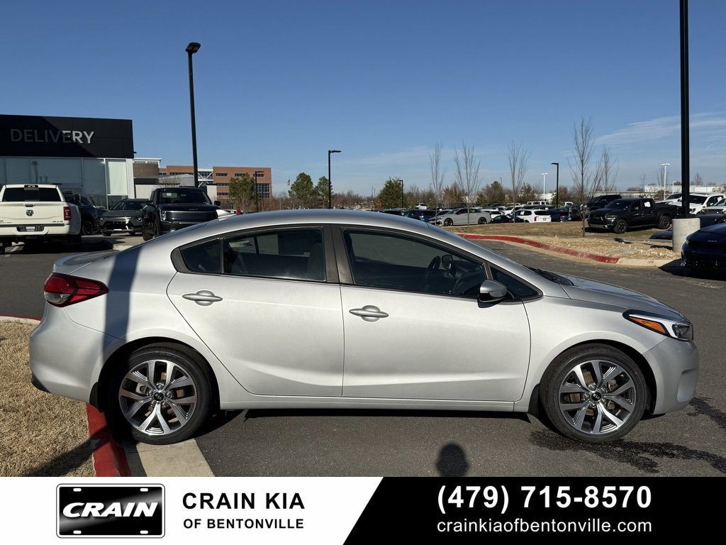 Used 2018 Kia Forte LX image 8