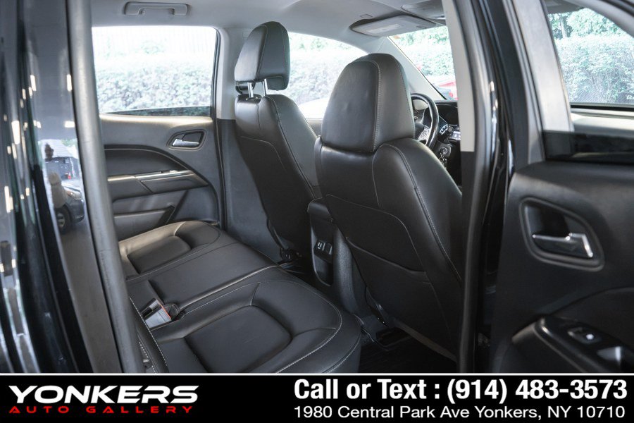 Used 2019 Chevrolet Colorado ZR2 w/ ZR2 Midnight Special Edition AWD/4WD image 28