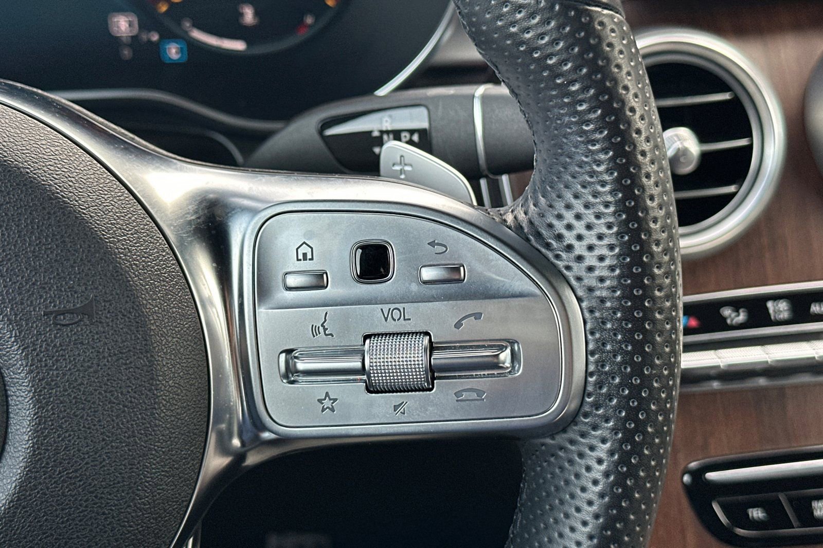 Certified 2022 Mercedes-Benz GLC 300 4MATIC image 30