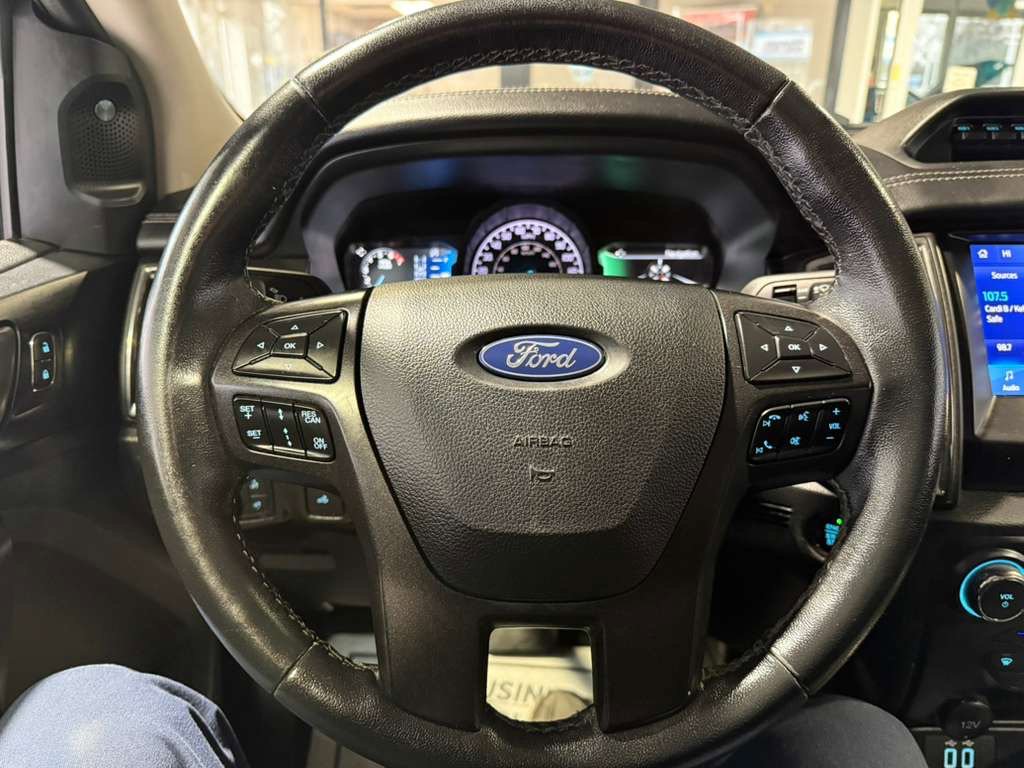 Used 2022 Ford Ranger Lariat w/ Tremor Off-Road Package AWD/4WD image 14