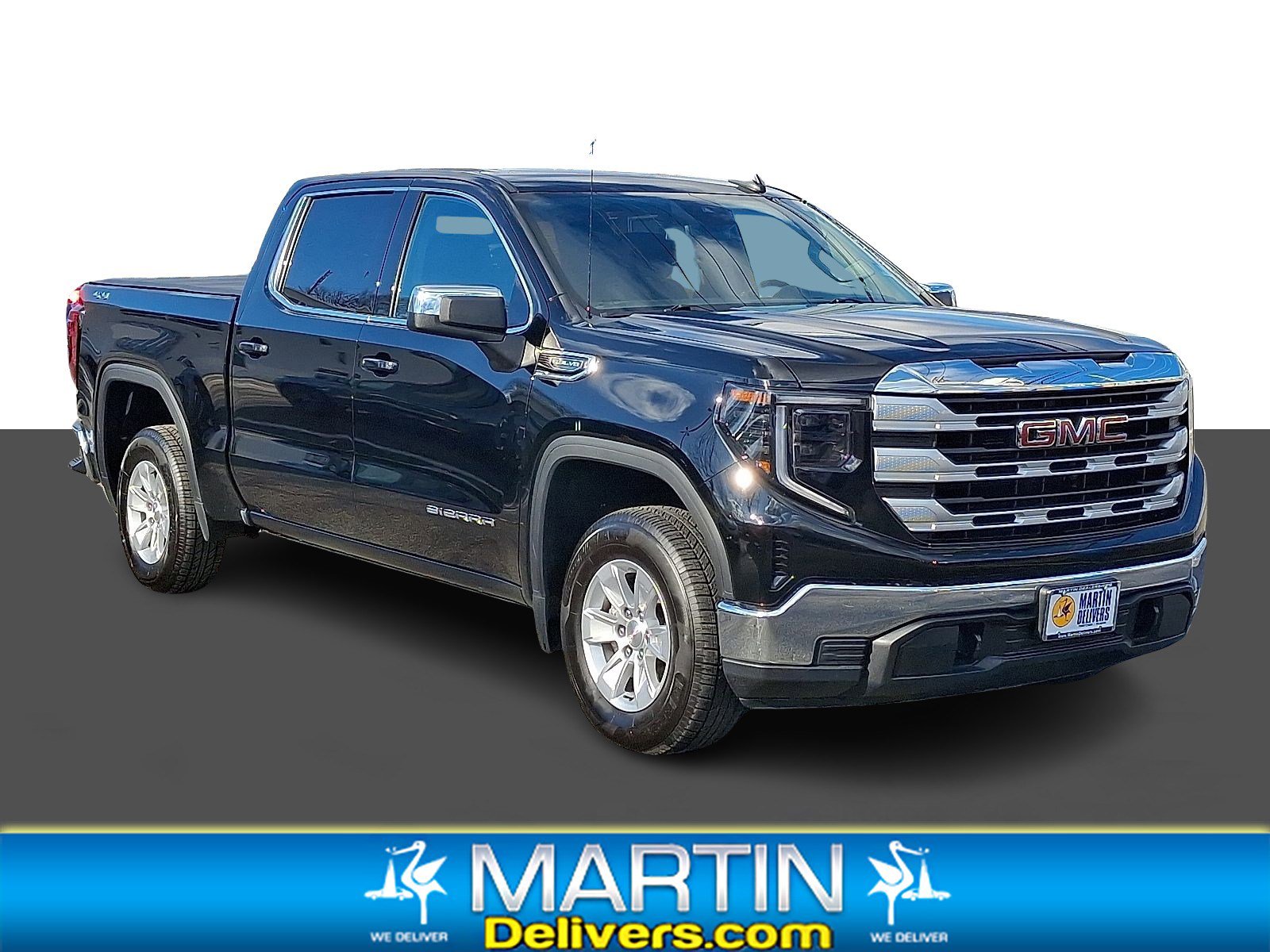 Used 2023 GMC Sierra 1500 SLE image 1
