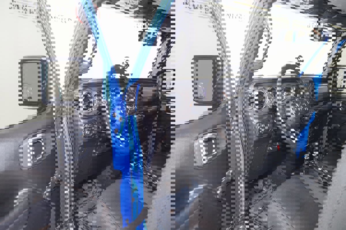 Used 2023 Jeep Gladiator Sport w/ Trailer Tow Package image 49