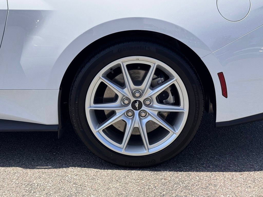 Used 2025 Ford Mustang GT Premium RWD image 14