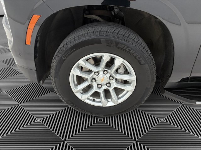 Certified 2025 Chevrolet Tahoe LT AWD/4WD image 9