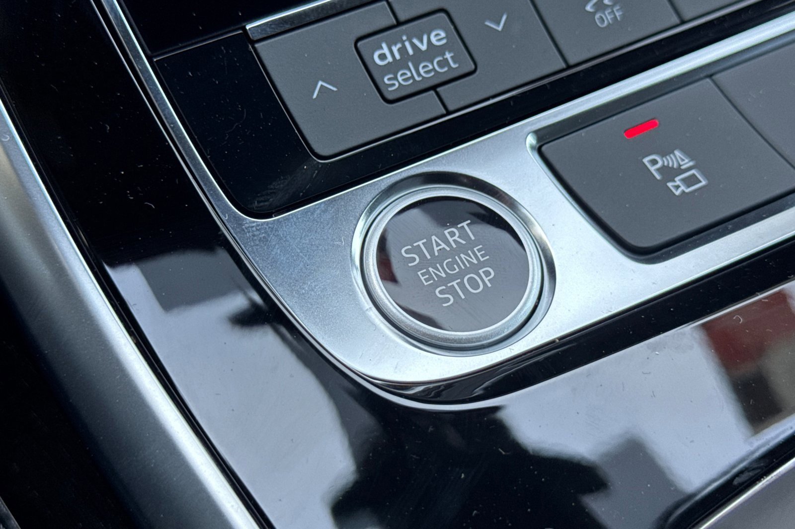 New 2025 Audi Q8 Premium Plus image 20