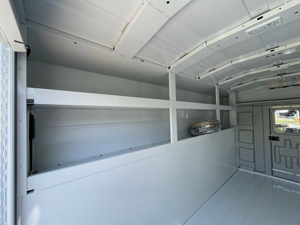 New 2026 Ford E-350 and Econoline 350 Super Duty w/ Power Equipment Group image 27