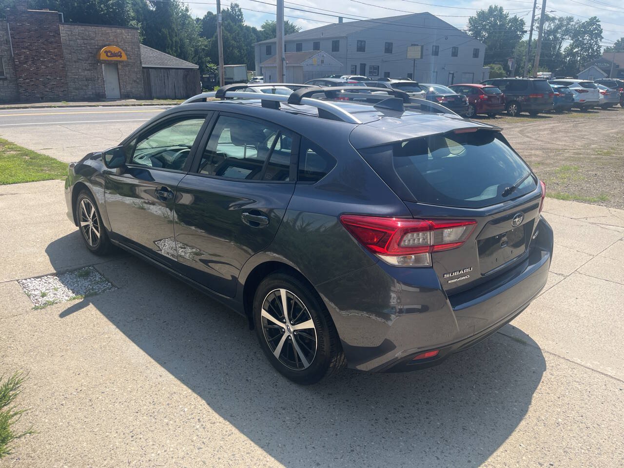 Used 2023 Subaru Impreza 2.0i Premium AWD/4WD image 3
