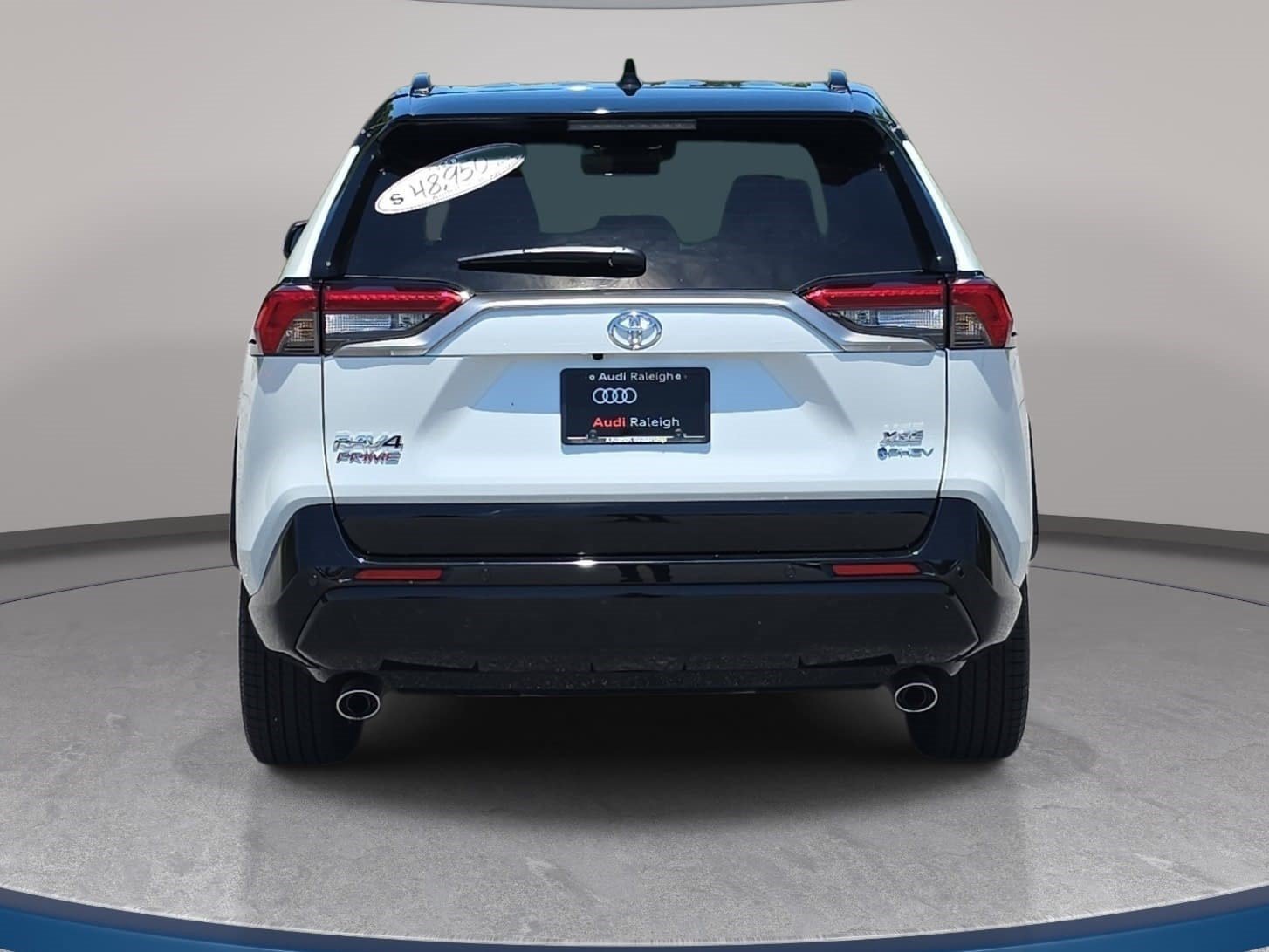 Used 2025 Toyota RAV4 XSE w/ Premium Package AWD/4WD image 8