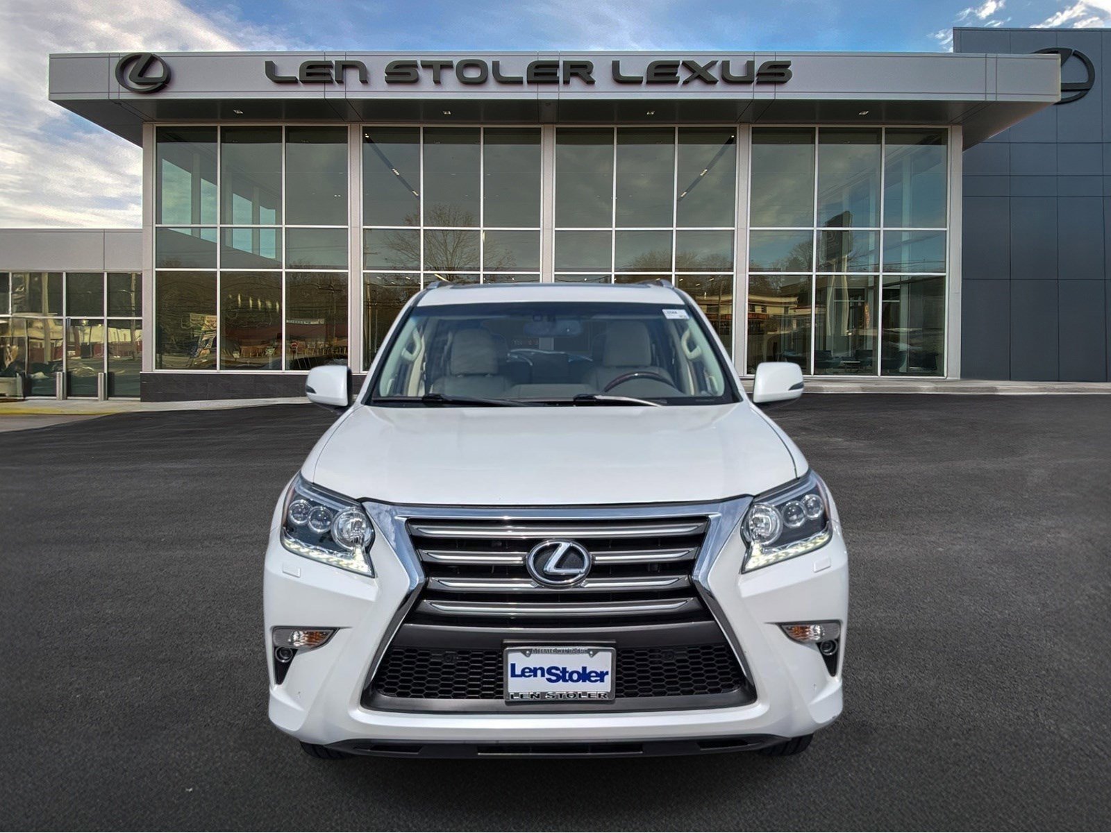Used 2019 Lexus GX 460 Premium w/ Premium Package image 8