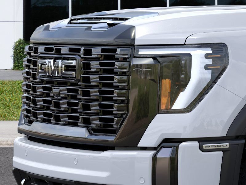 New 2026 GMC Sierra 3500 Denali Ultimate AWD/4WD image 13