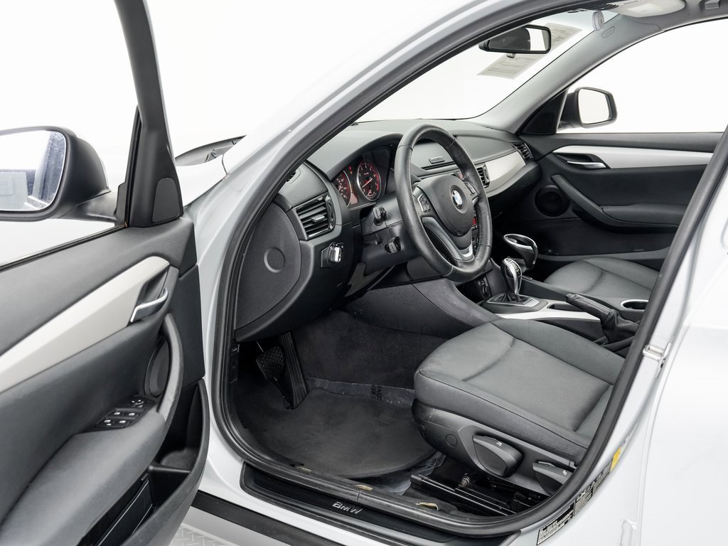 Used 2015 BMW X1 xDrive28i image 4