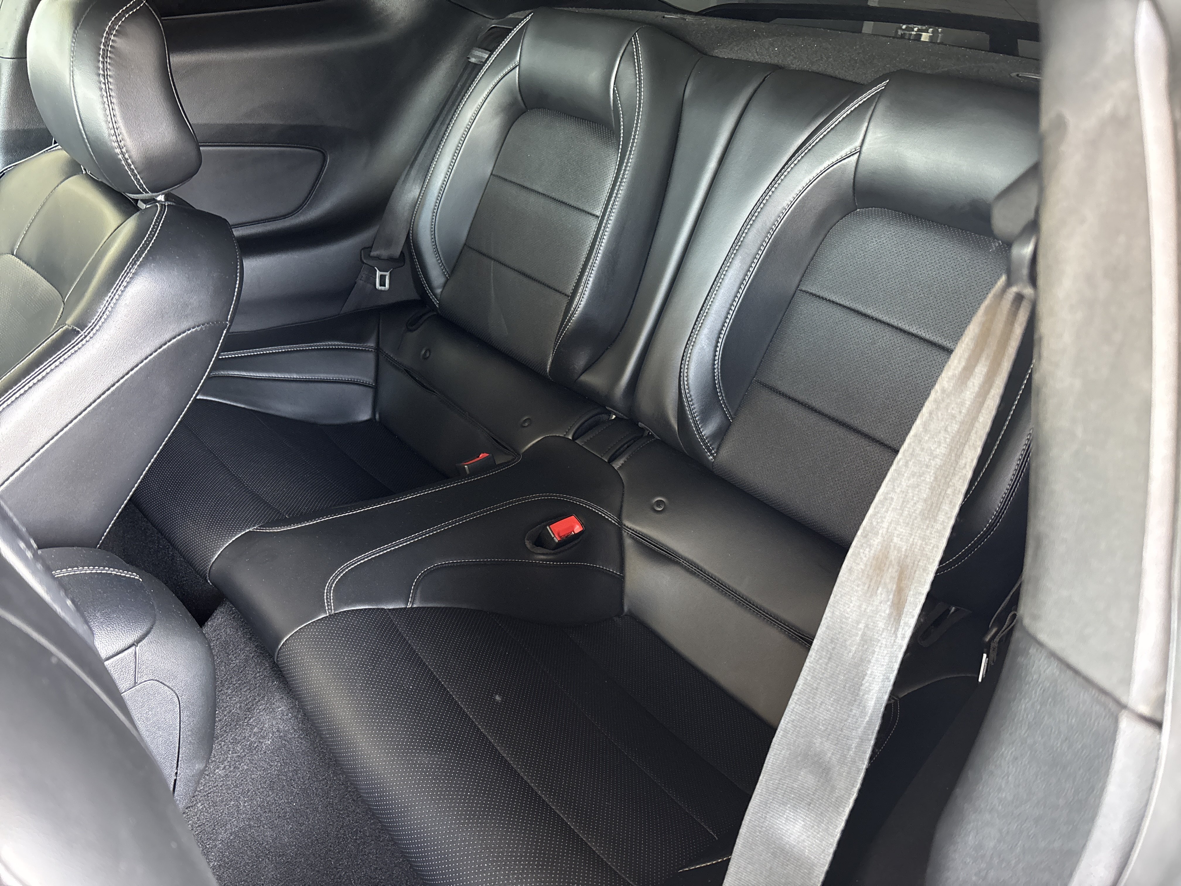 Used 2020 Ford Mustang GT Premium w/ GT Performance Package RWD image 7