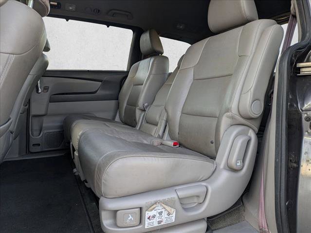 Used 2015 Honda Odyssey Touring image 19