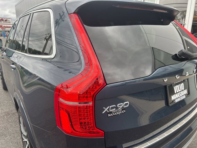 Used 2021 Volvo XC90 T5 Momentum w/ Climate Package AWD/4WD image 10