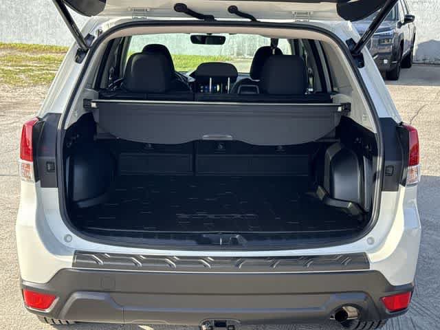 Used 2019 Subaru Forester Premium AWD/4WD image 29