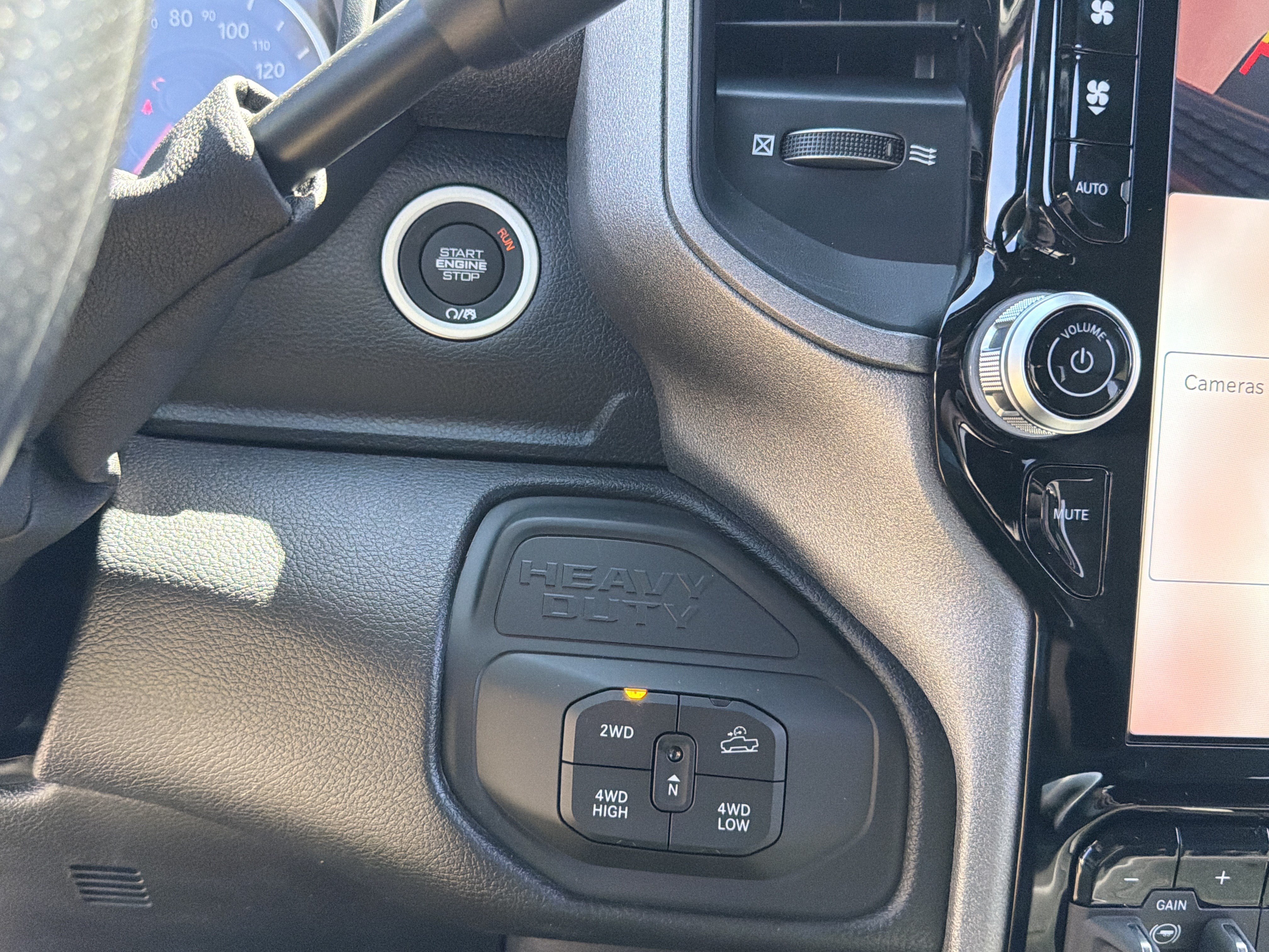 New 2026 RAM 2500 Warlock AWD/4WD image 22