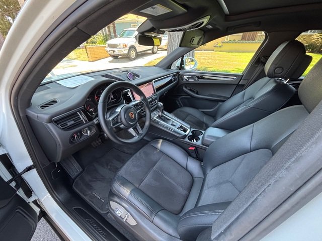 Used 2019 Porsche Macan AWD/4WD image 31