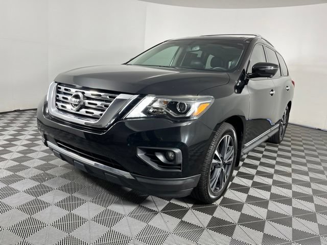 Used 2020 Nissan Pathfinder Platinum FWD image 6