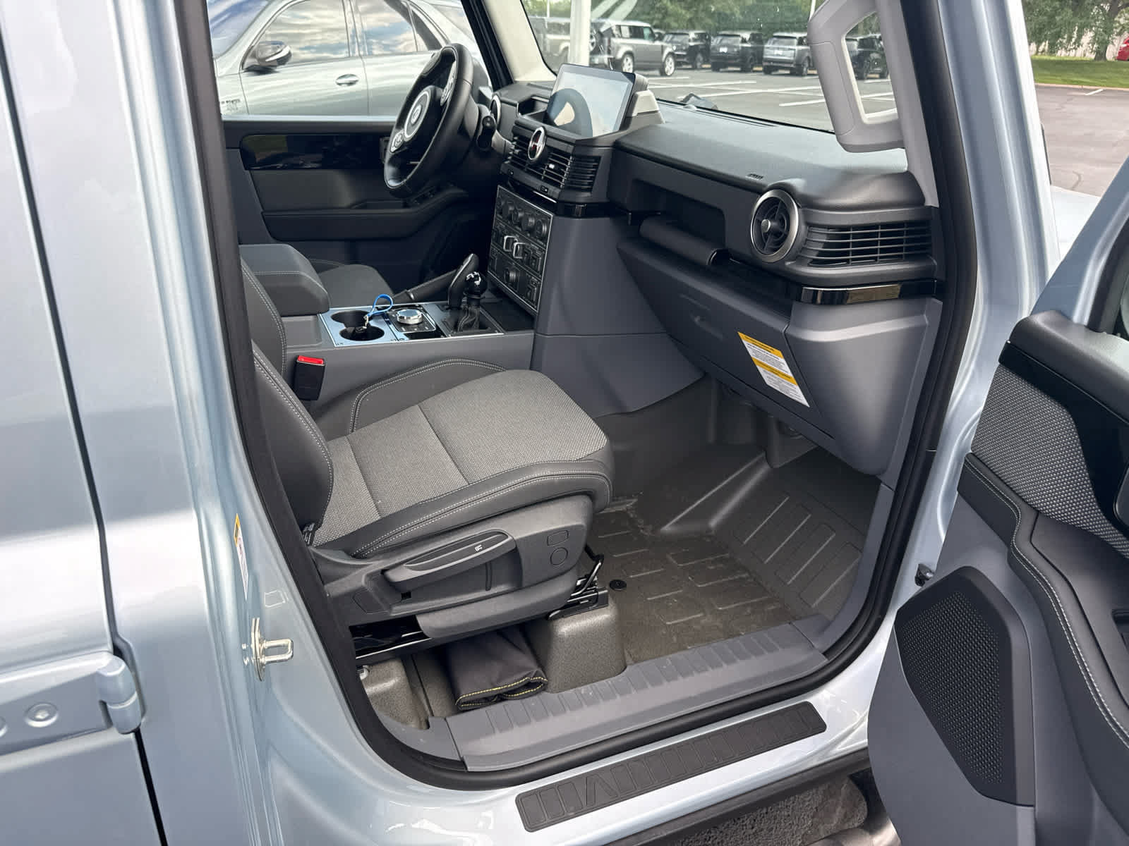 Used 2025 INEOS Grenadier Station Wagon AWD/4WD image 14