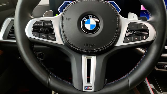 Used 2023 BMW X7 M60i AWD/4WD image 63