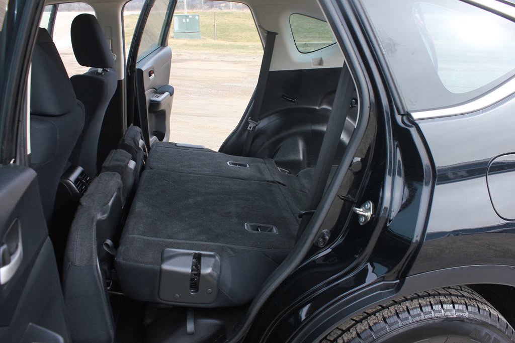 Used 2016 Honda CR-V LX image 37