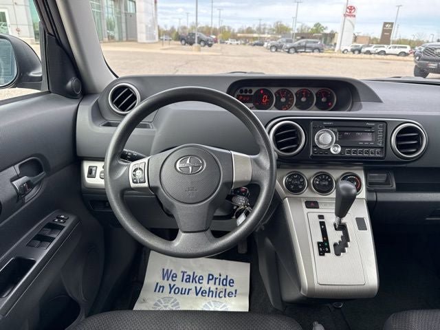 Used 2010 Scion xB FWD image 16