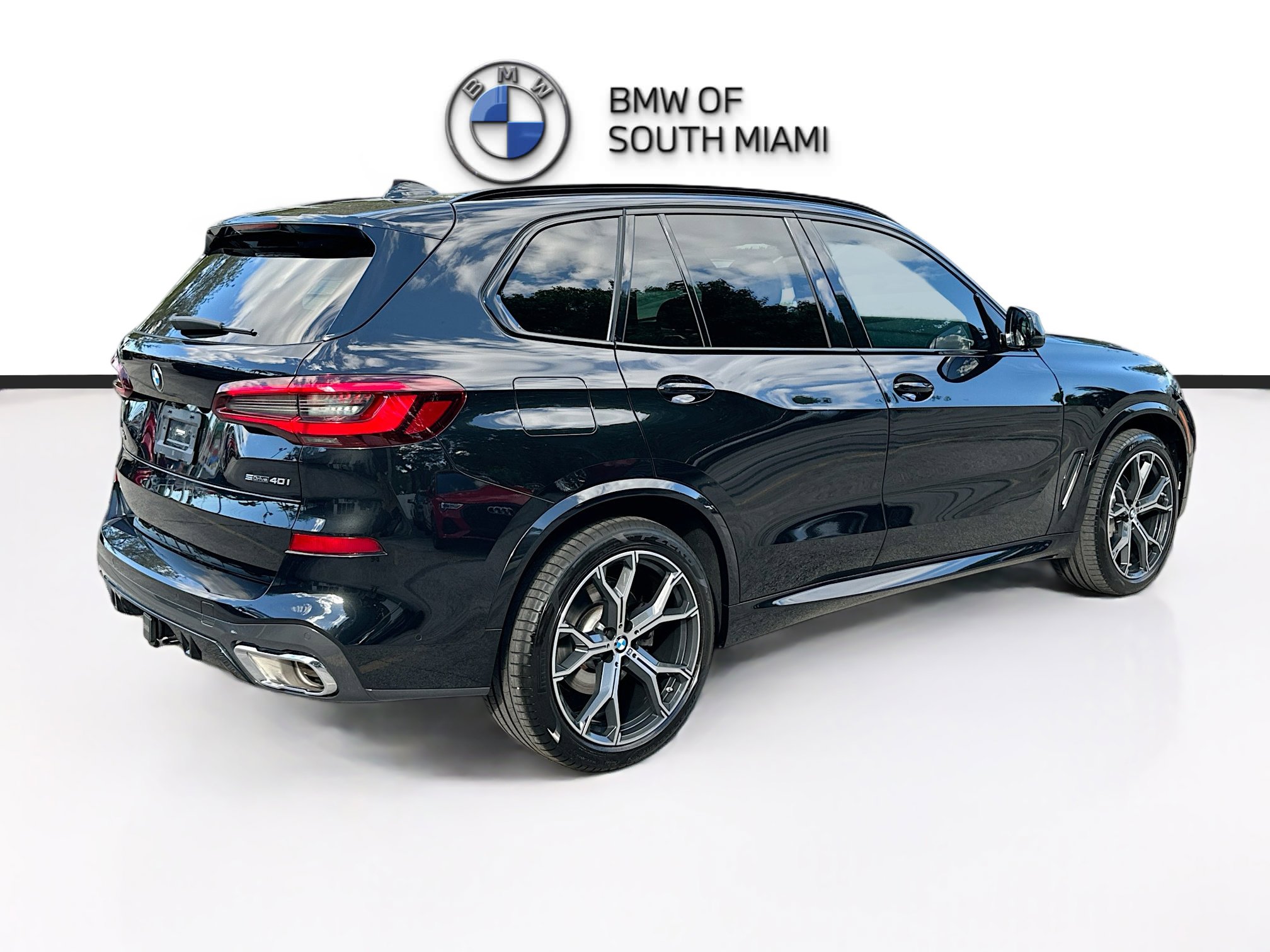 Certified 2023 BMW X5 sDrive40i w/ M Sport Package image 7