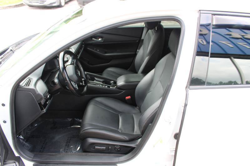 Used 2023 Honda Accord Sport image 11