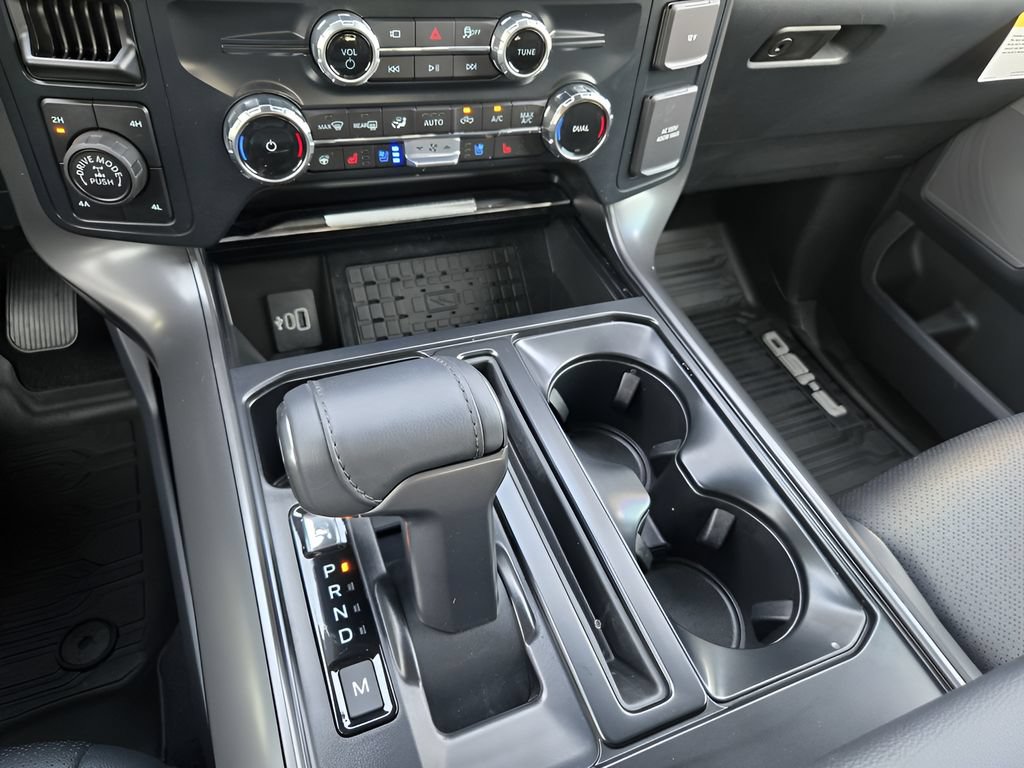 Used 2025 Ford F150 Lariat w/ FX4 Off-Road Package AWD/4WD image 18