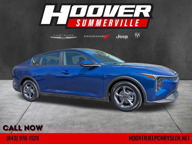 Used 2025 Kia K4 LXS image 1